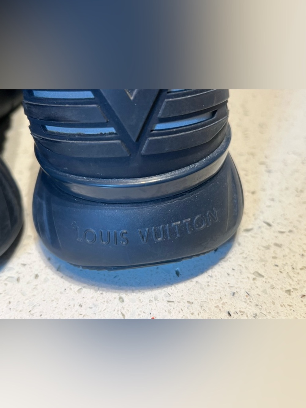 Louis Vuitton fastlane blue mesh sneakers - Picture 6 of 10